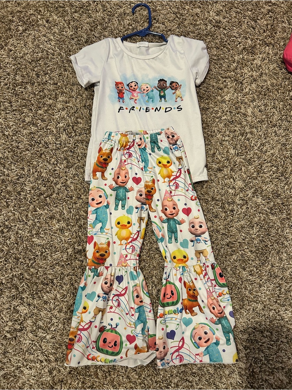 Kids White 'Friends' Character Ruffle Hem Pants Set